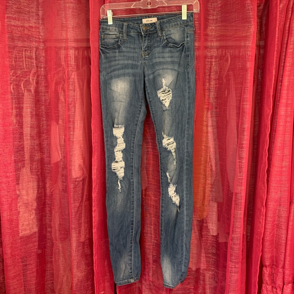 Ripped jeans